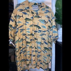 ~Rare Columbia short sleeve button down~